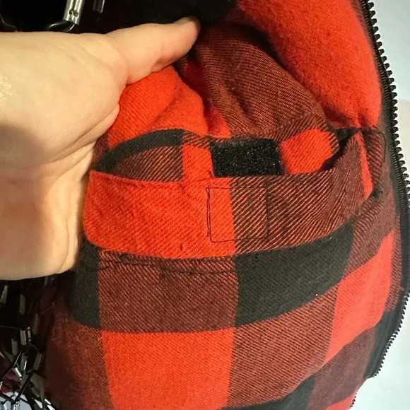 Ozark Trail, Vintage Plaid Flannel Zip Up Vest. Size Large. - Picture 6 of 8